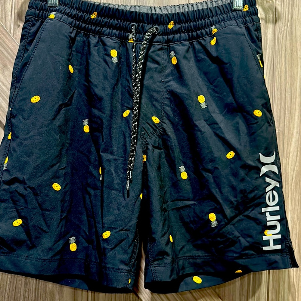 Hurley shirts size small